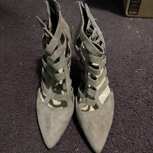 Jessica Simpson Strappy Taupe Heels